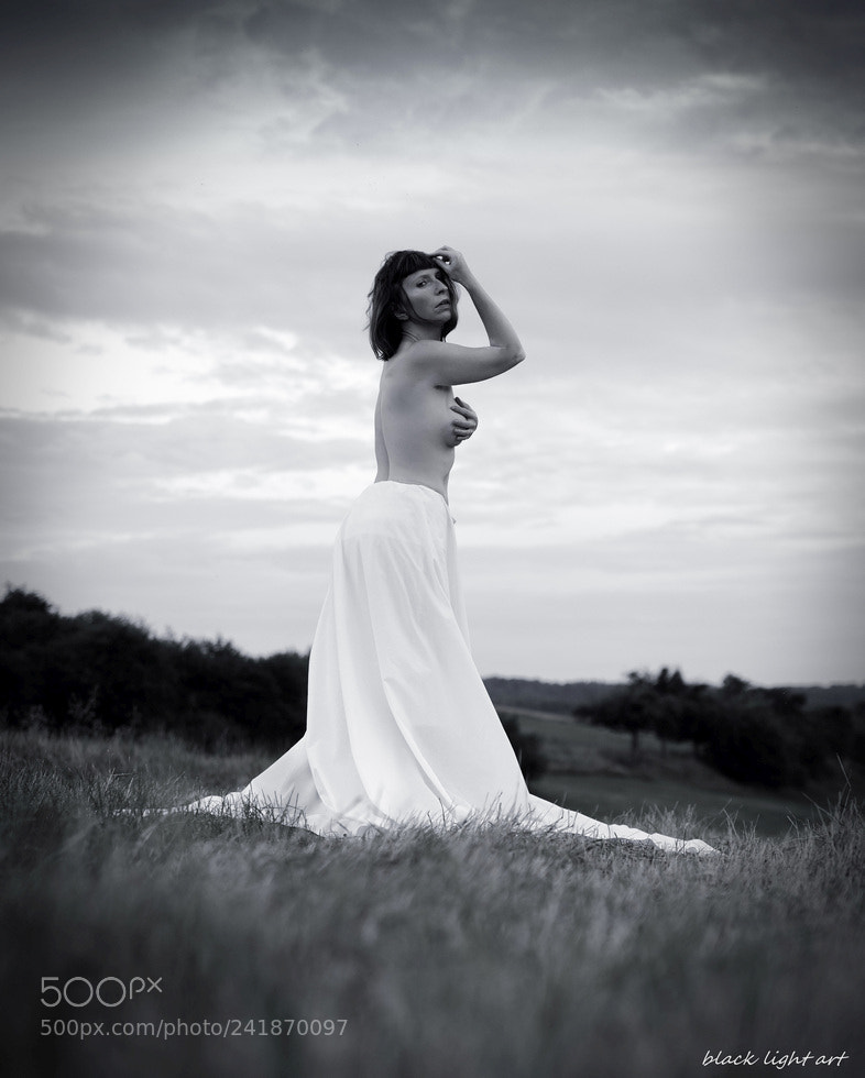 Pentax K-1 sample photo. On the fields photography