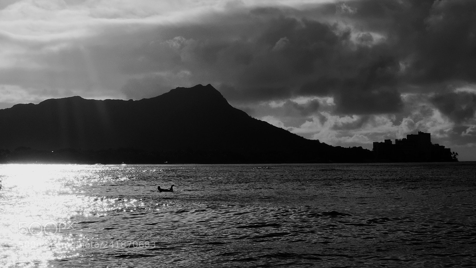 Fujifilm X100F sample photo. Waikikimorning photography