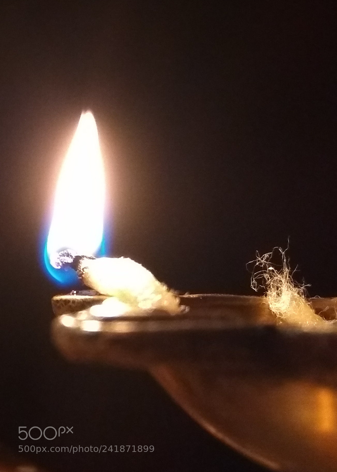 Xiaomi Redmi Note 5A sample photo. The light which keeps photography