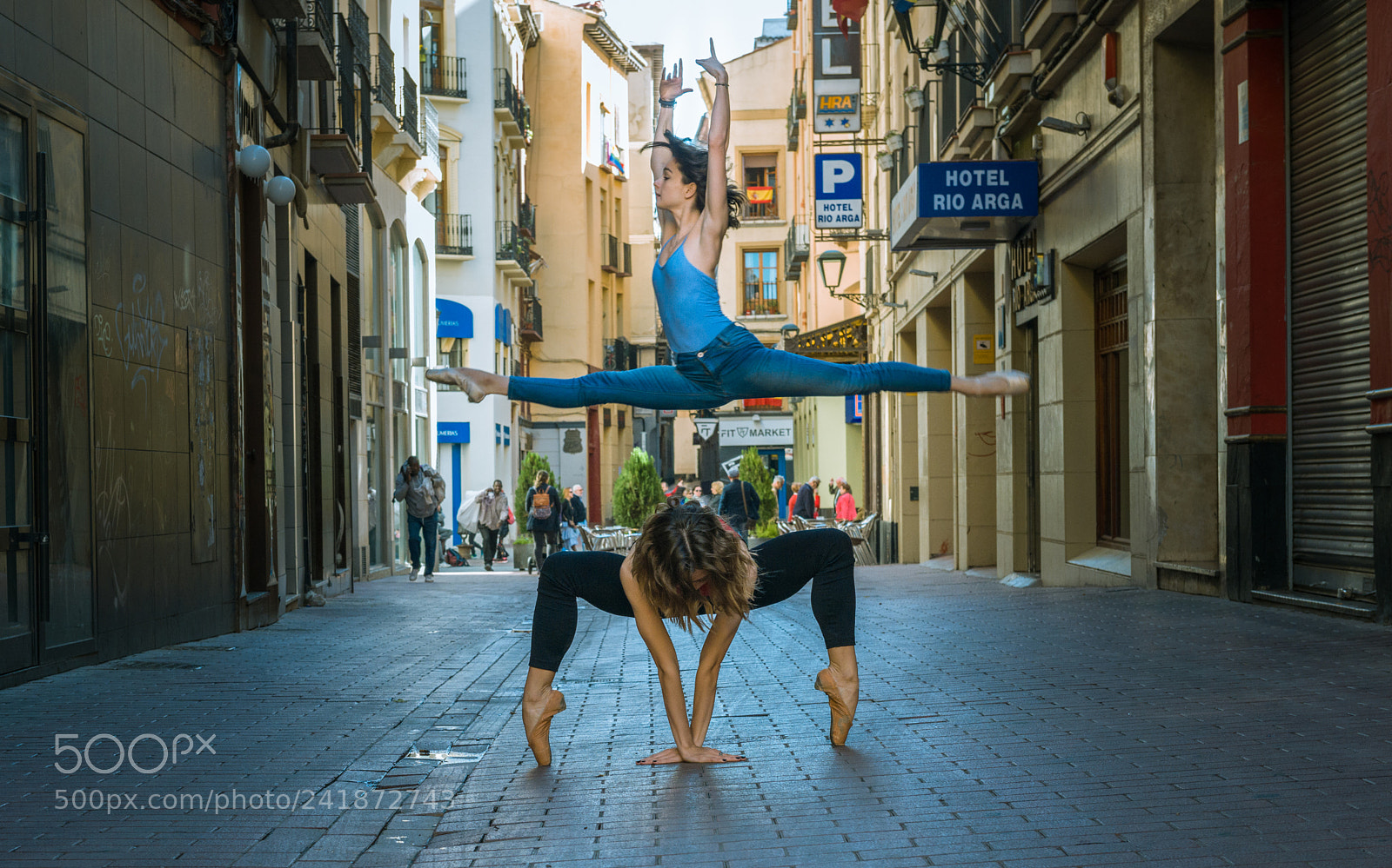 Nikon D800 sample photo. Zaragoza street dance project photography