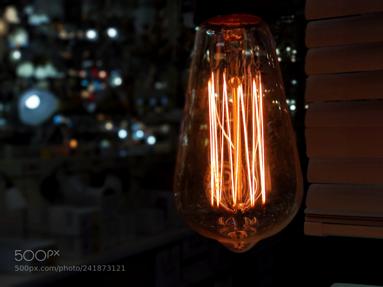 Xiaomi Mi A1 sample photo. Just lamp photography
