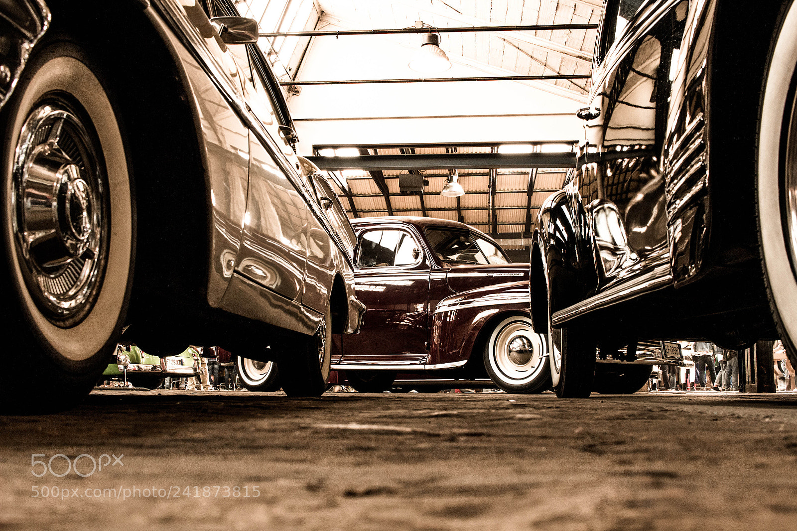 Canon EOS 100D (EOS Rebel SL1 / EOS Kiss X7) sample photo. Old cars photography