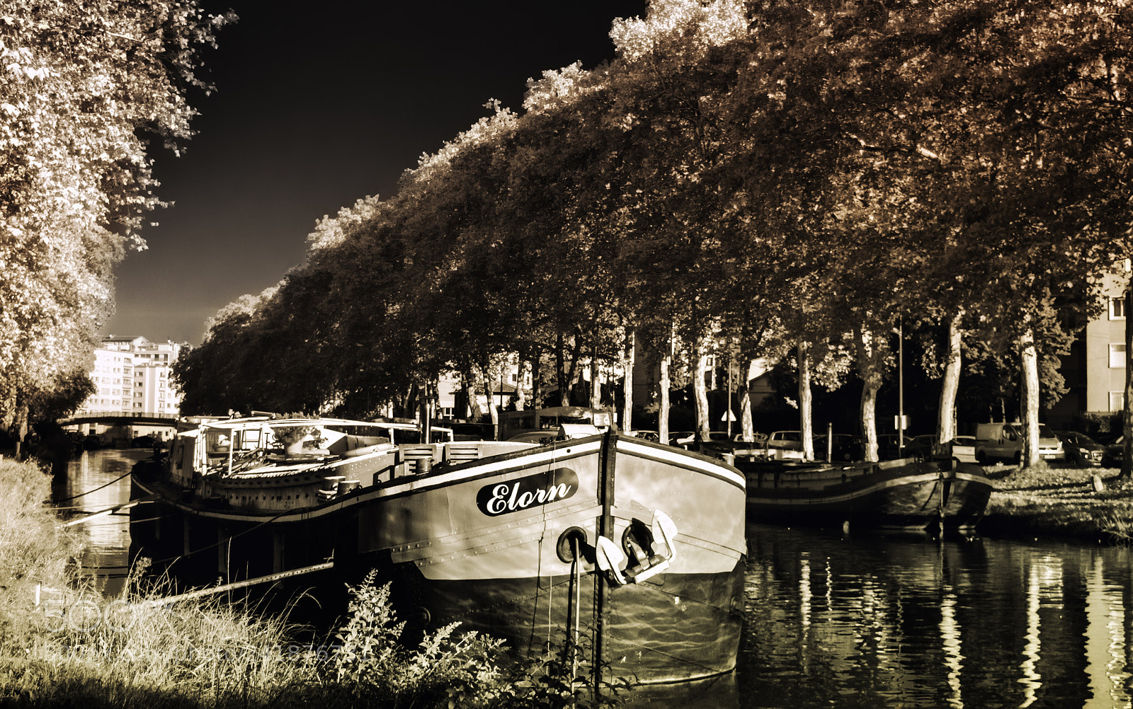 Nikon D7200 sample photo. Home barge photography