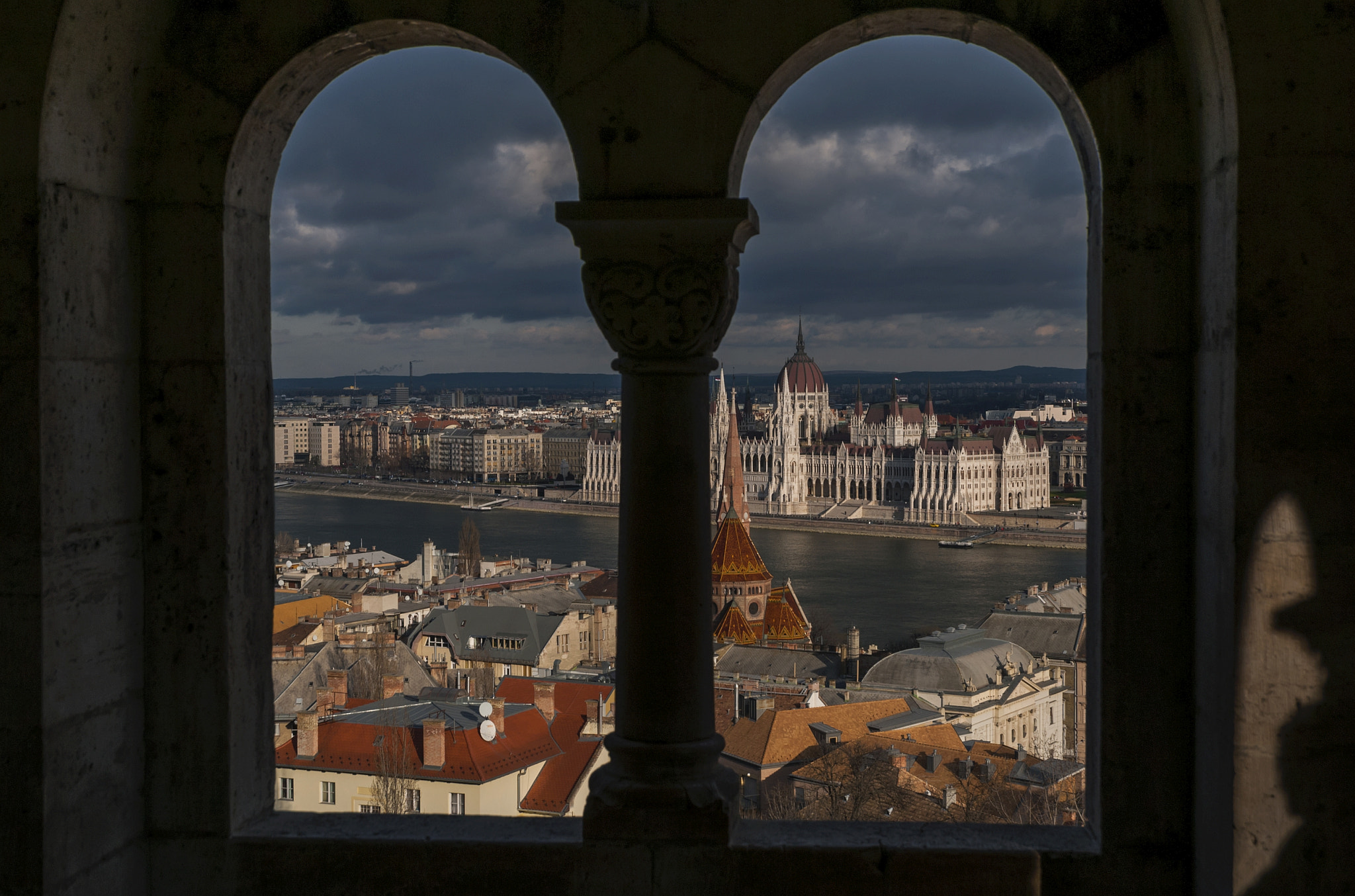 Nikon D300S + Nikon AF-S DX Nikkor 16-85mm F3.5-5.6G ED VR sample photo. Room with a view ... - budapest (3) photography