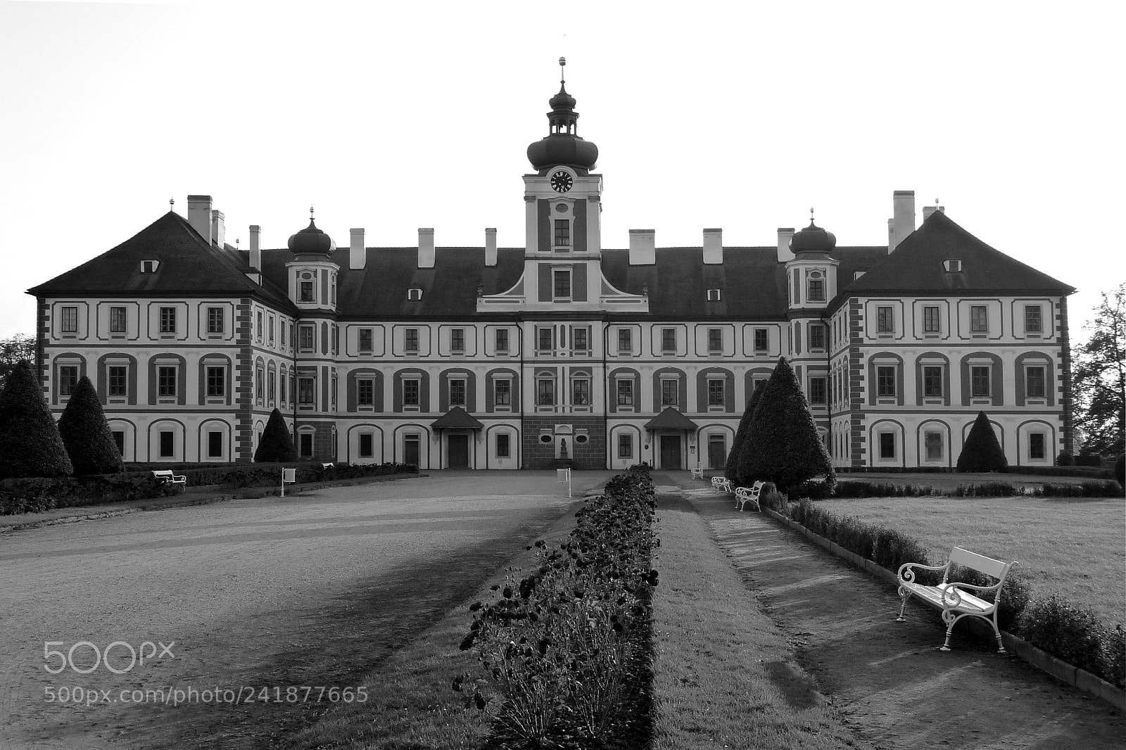 Panasonic Lumix DMC-TZ5 sample photo. Castle mnichovo hradiste photography
