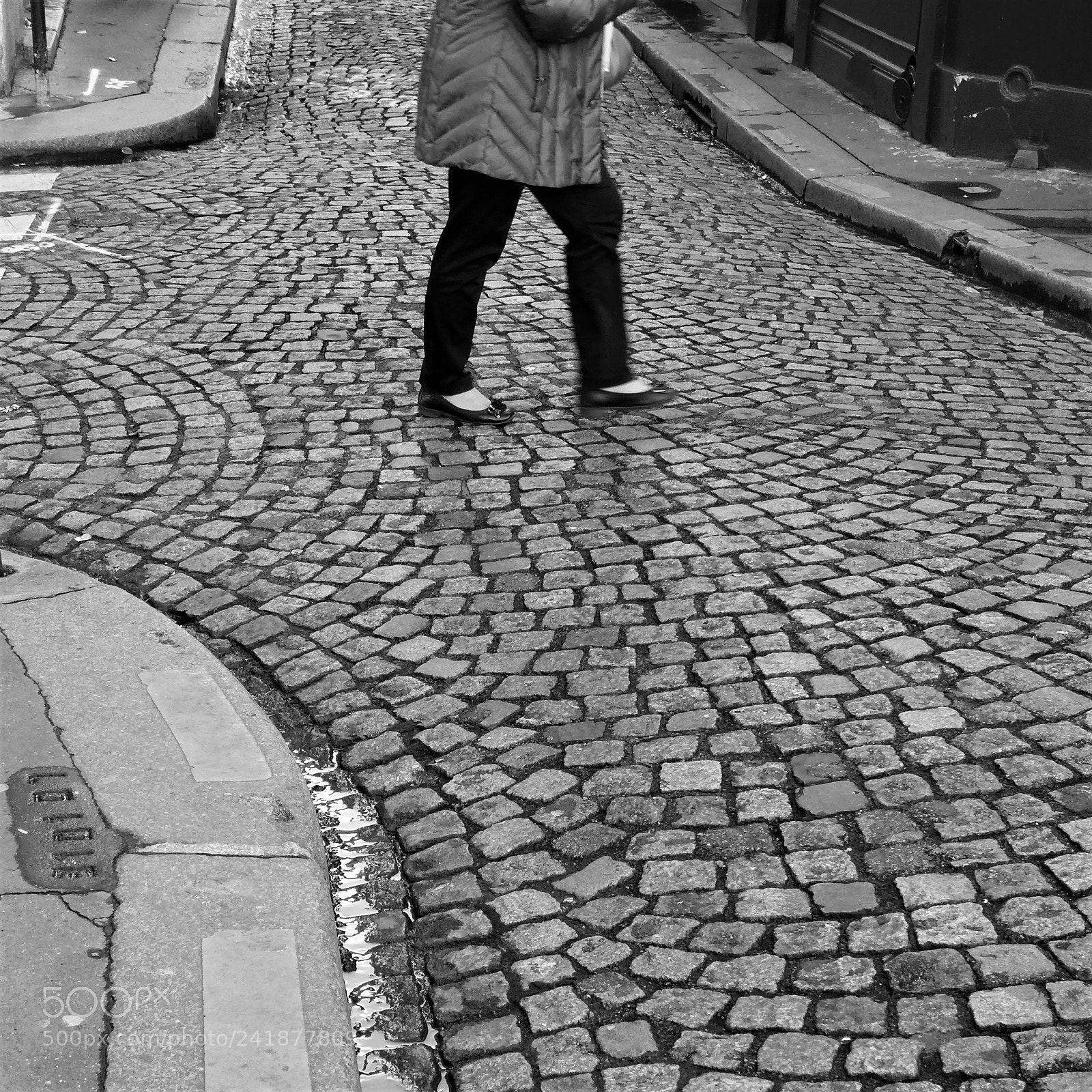 Panasonic Lumix DMC-LX7 sample photo. Paris pavement (v. schonbrotz ) photography