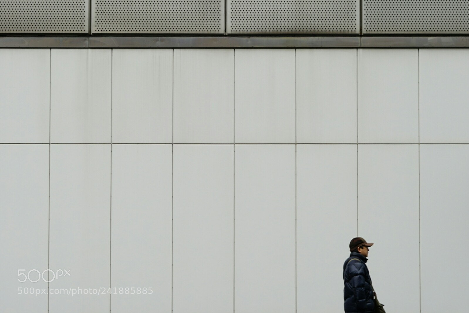 Sony a7 II sample photo. Continuous photography