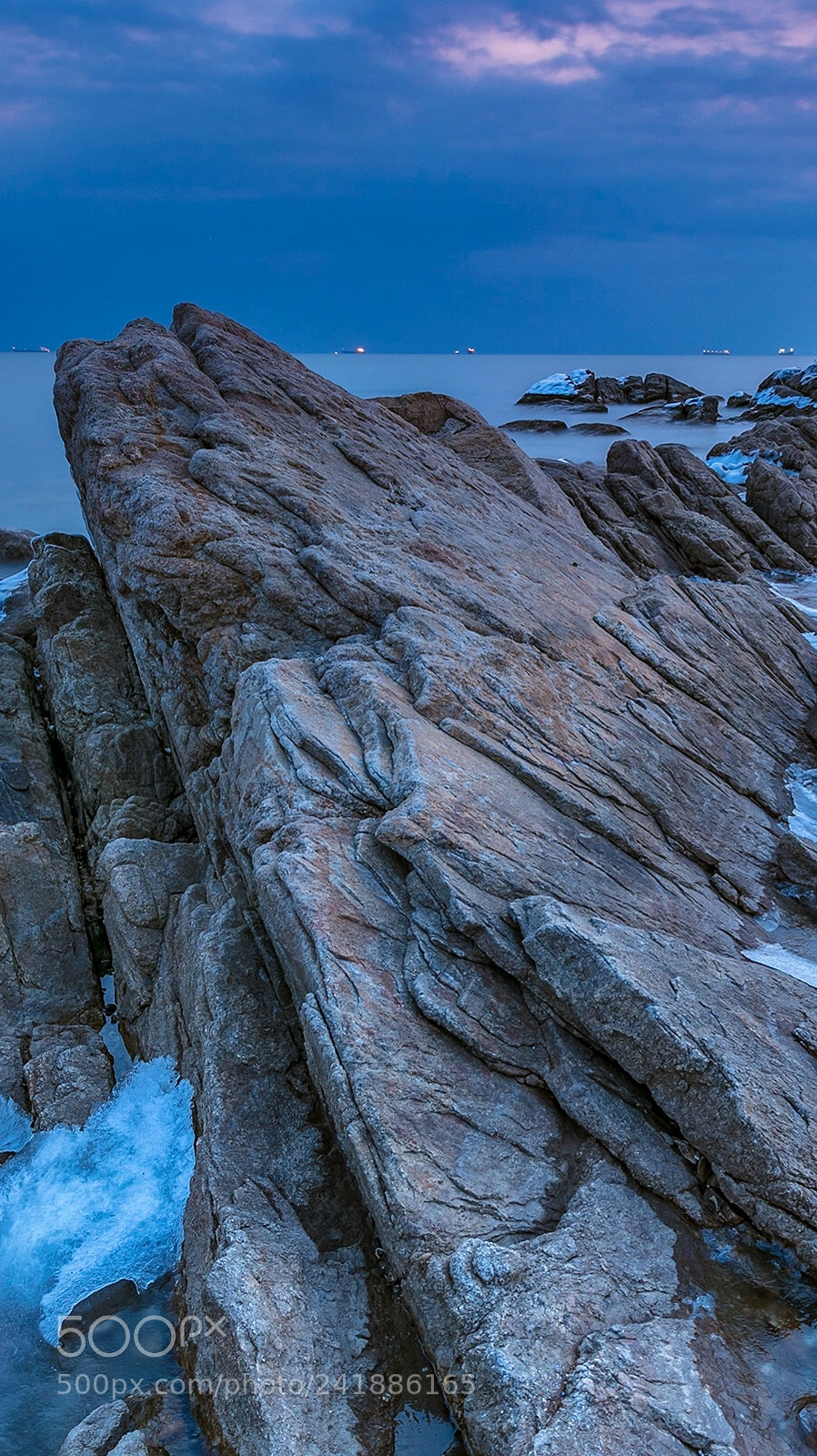 Canon EOS 5DS R sample photo. Cold photography