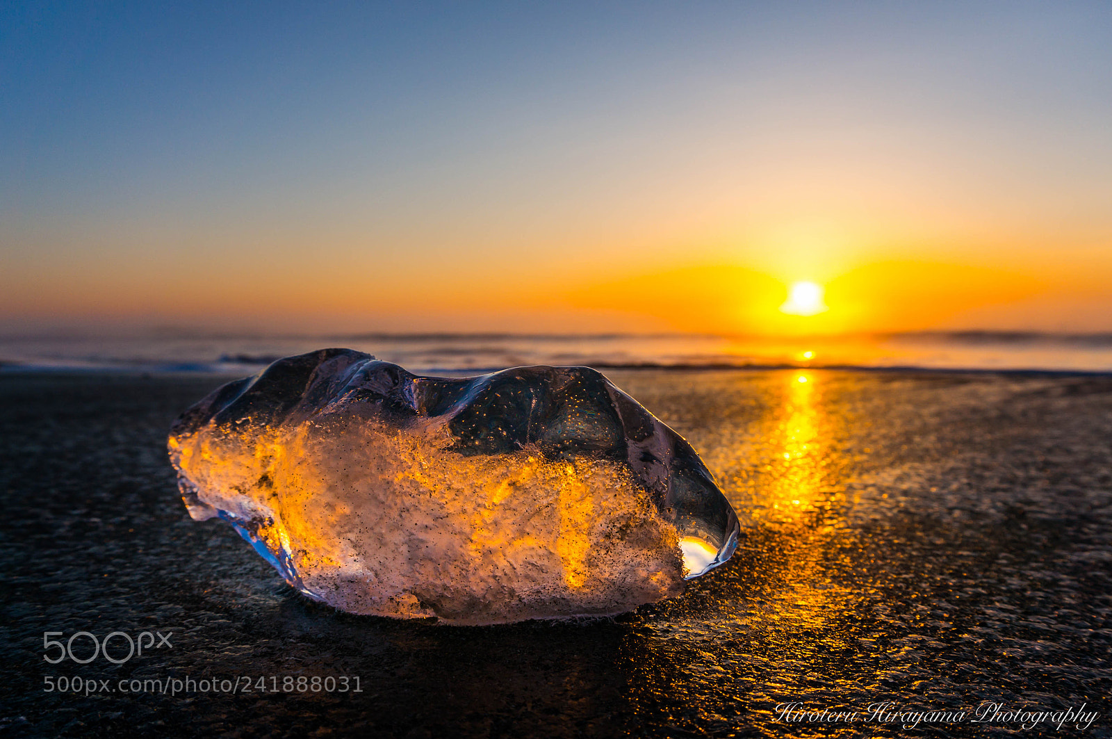 Sony Alpha NEX-5T sample photo. Ice on beach photography