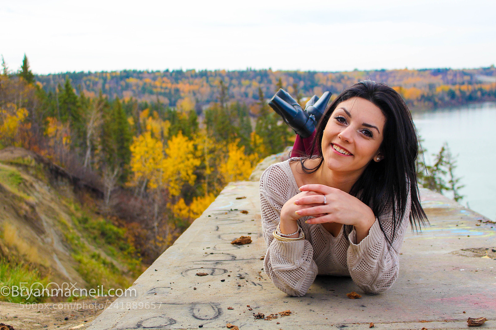 Canon EOS 700D (EOS Rebel T5i / EOS Kiss X7i) sample photo. Enjoying fall photography
