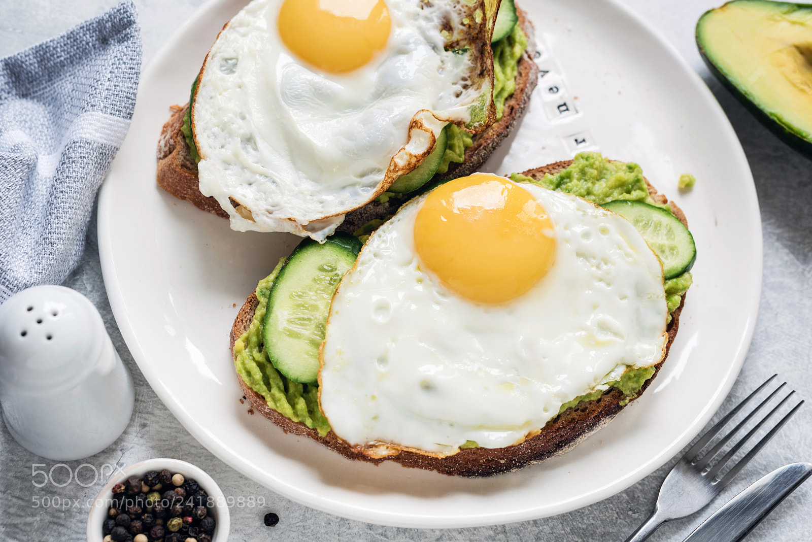 Nikon D810 sample photo. Egg, avocado and cucumber photography