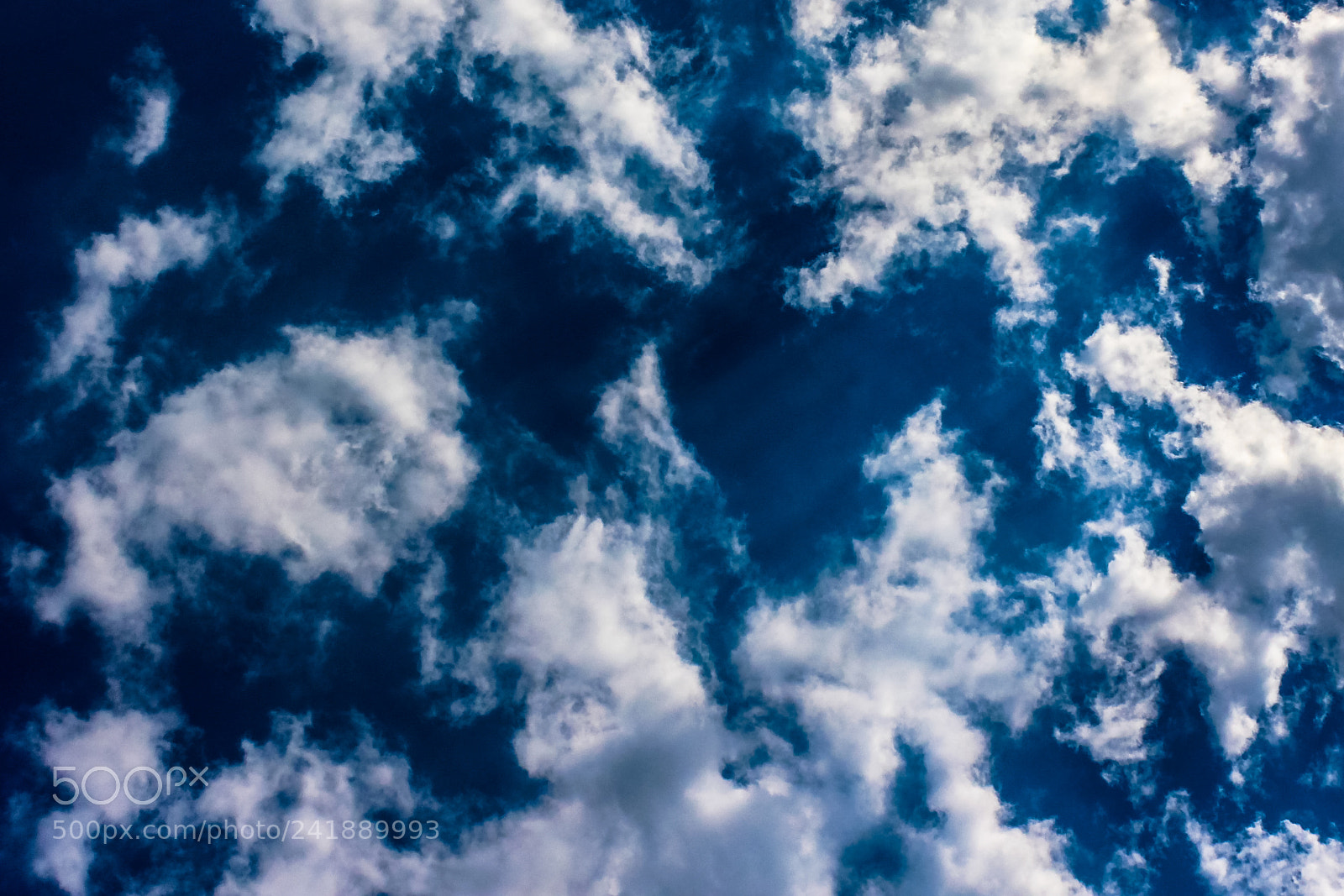 Canon EOS 1200D (EOS Rebel T5 / EOS Kiss X70 / EOS Hi) sample photo. Summer sky photography