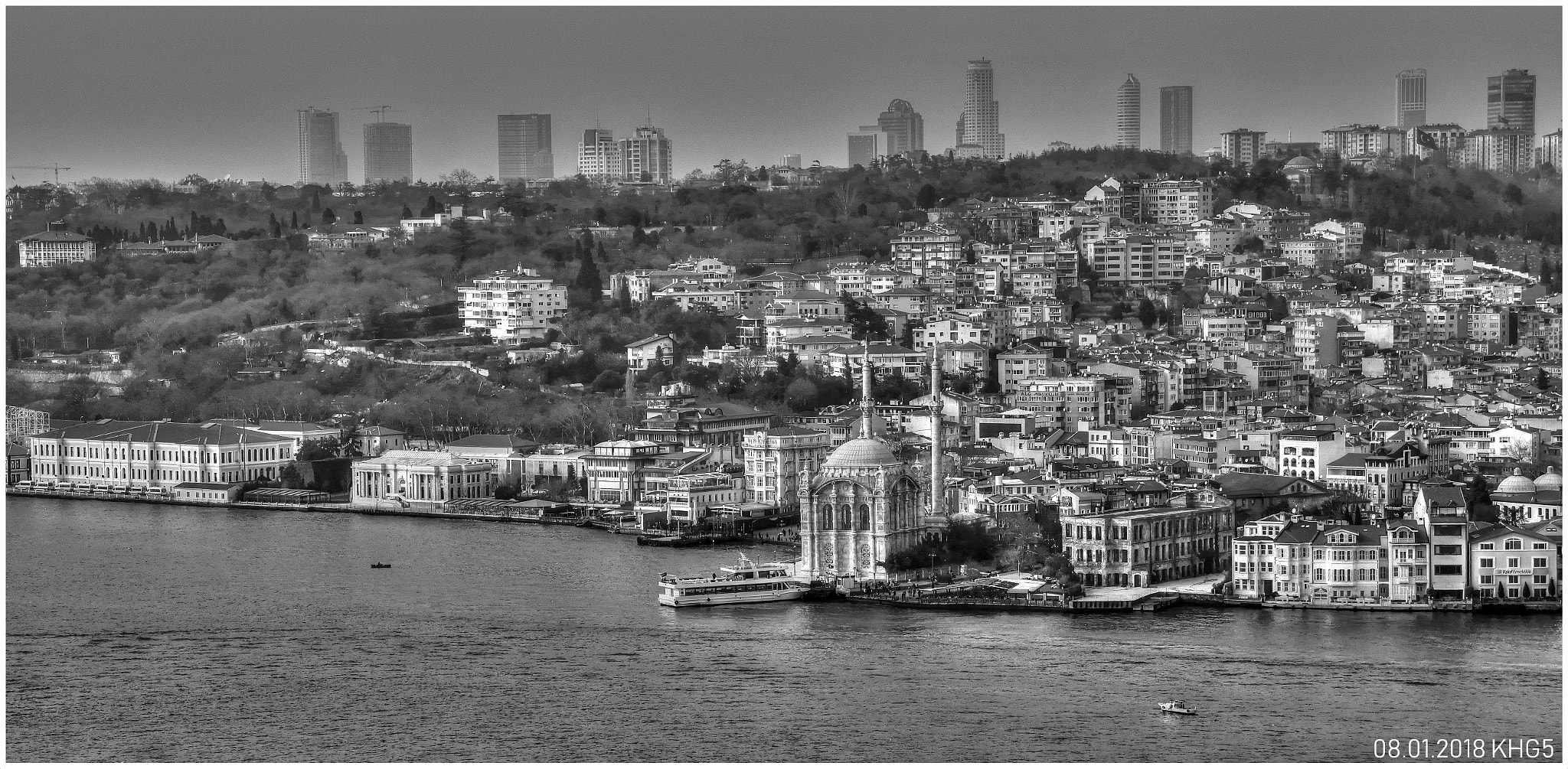 Samsung NX20 sample photo. Bosphorus, ortakoy photography