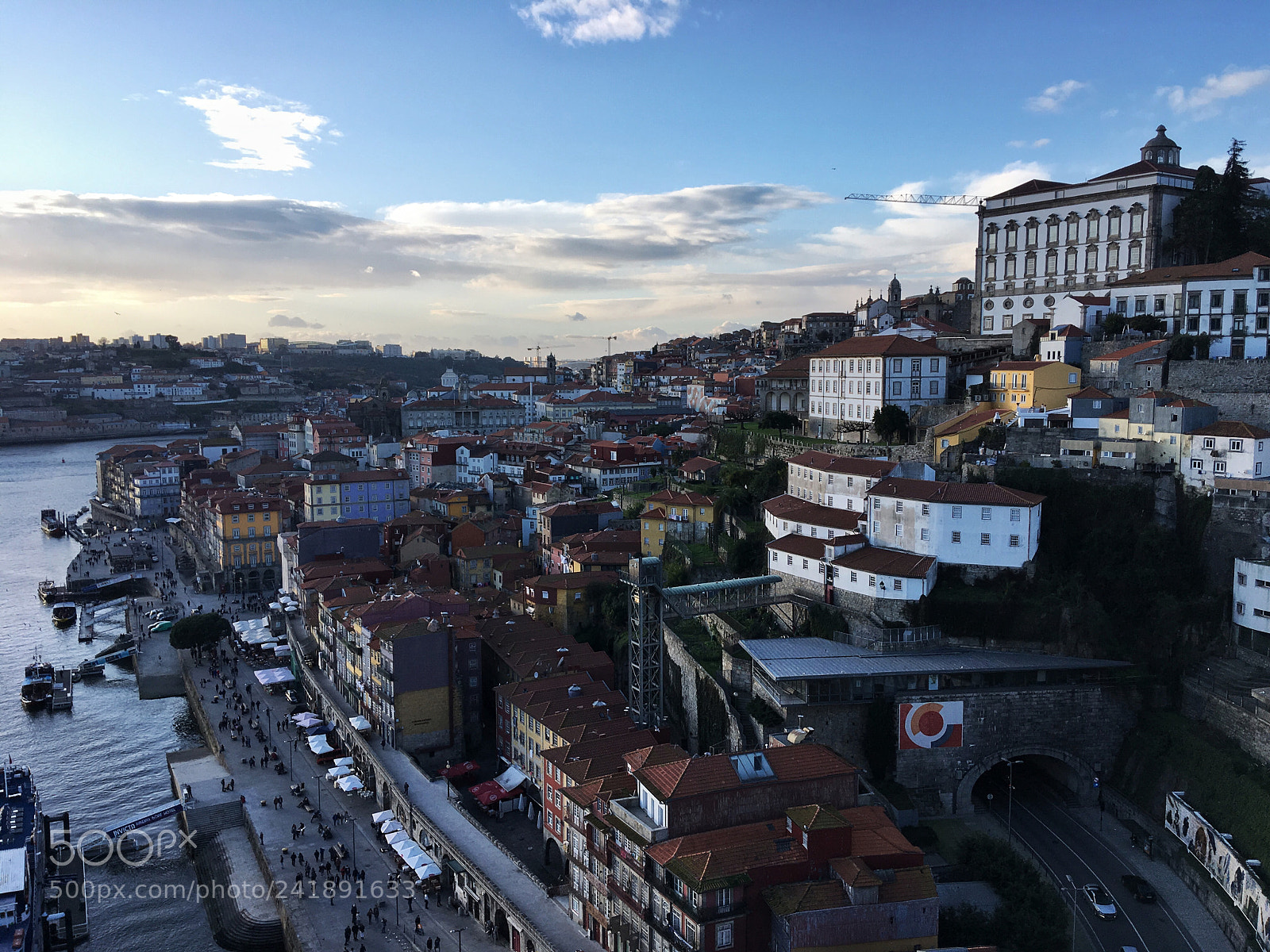 Apple iPhone SE sample photo. Porto, portugal photography