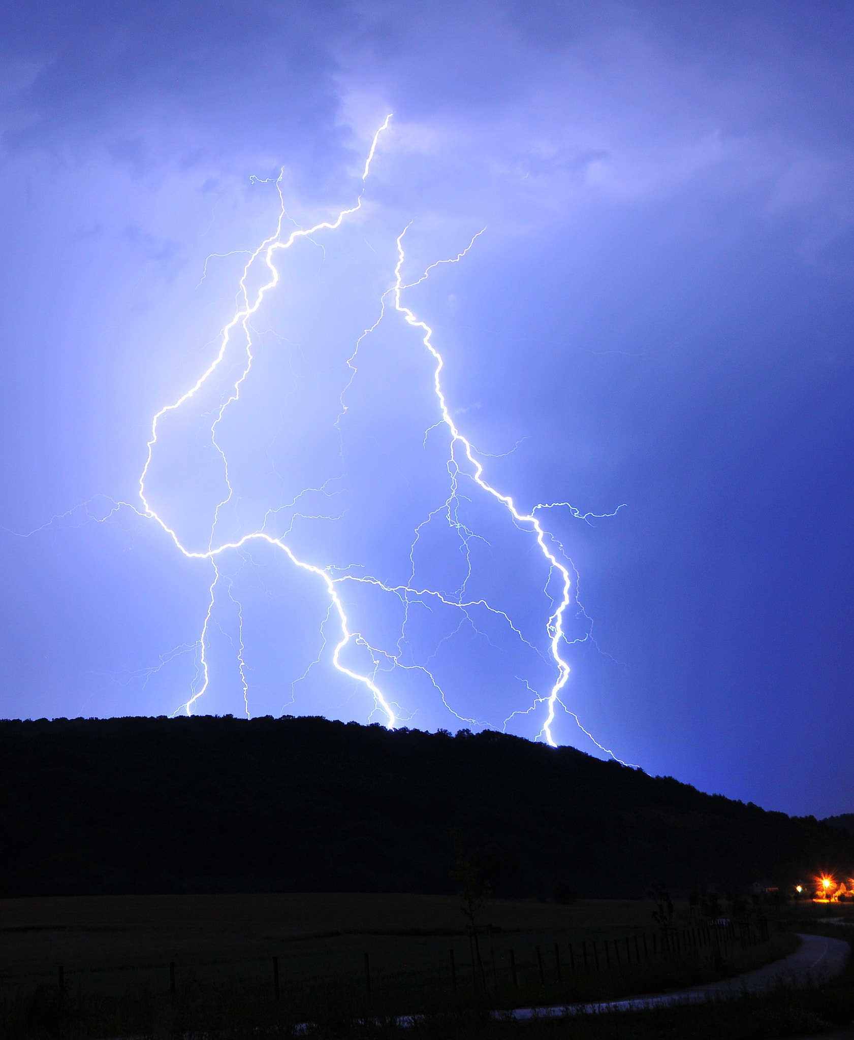 Nikon D300 sample photo. Storm photography