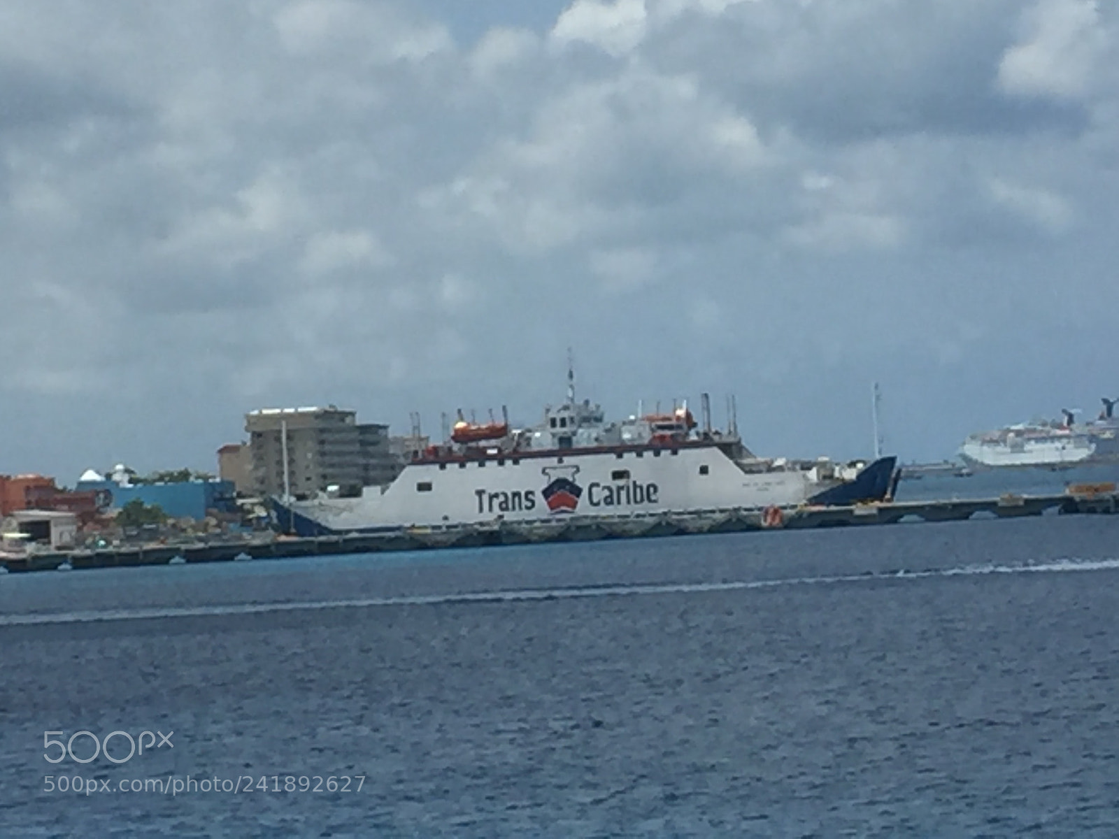 Apple iPhone 6 sample photo. Crossing the caribbean photography