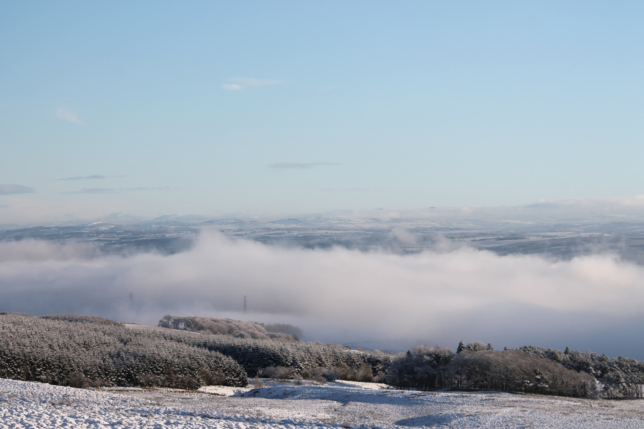 Canon EOS 1100D (EOS Rebel T3 / EOS Kiss X50) sample photo. Low mist landscape scotland photography