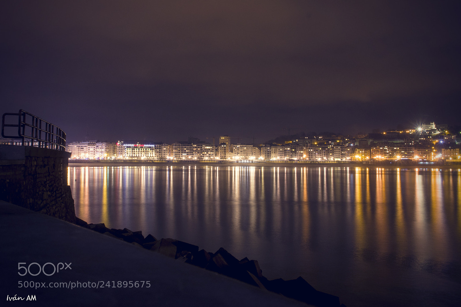 Pentax K-3 sample photo. Reflejos de donostia photography
