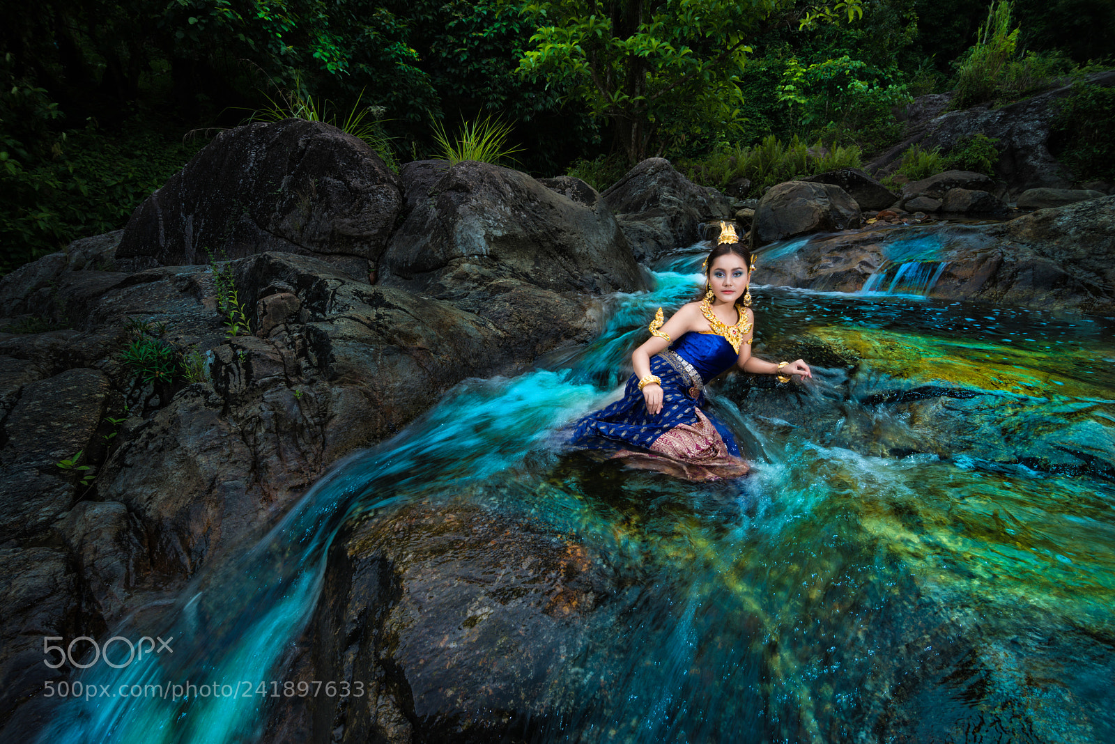 Nikon D800 sample photo. Thai dress fashion photography
