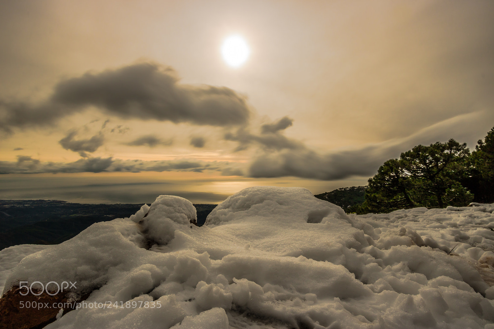 Canon EOS 750D (EOS Rebel T6i / EOS Kiss X8i) sample photo. Snow on the mountains photography