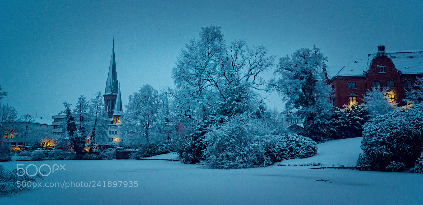 Sony Alpha DSLR-A380 sample photo. Oldenburg in winter photography