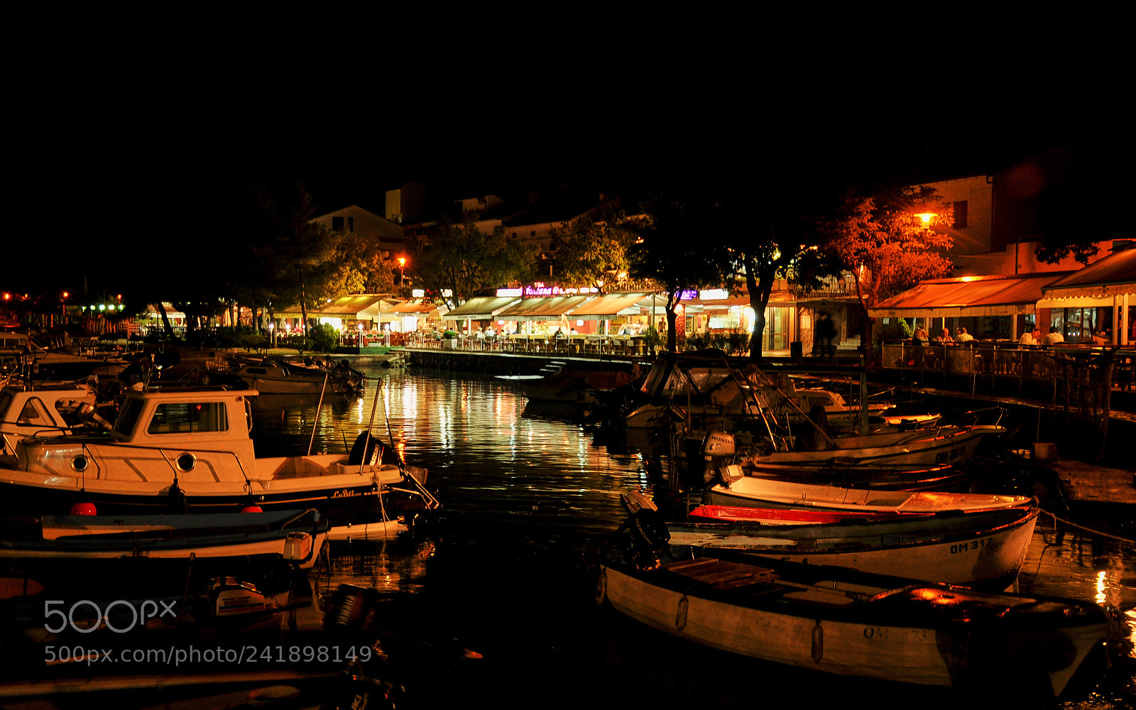 Nikon D5000 sample photo. Night in port photography