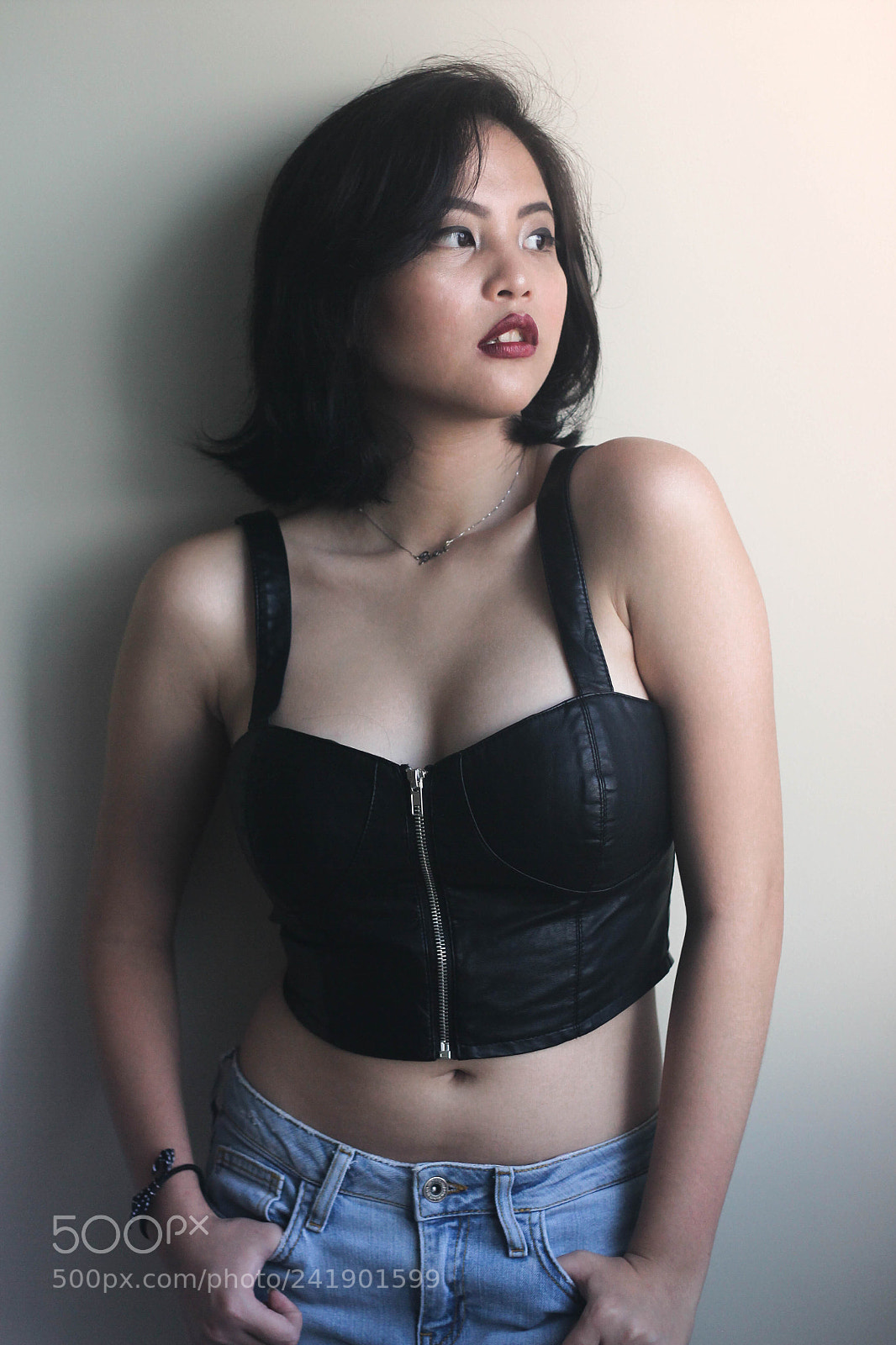 Canon EOS 1100D (EOS Rebel T3 / EOS Kiss X50) sample photo. Faux leather iii photography