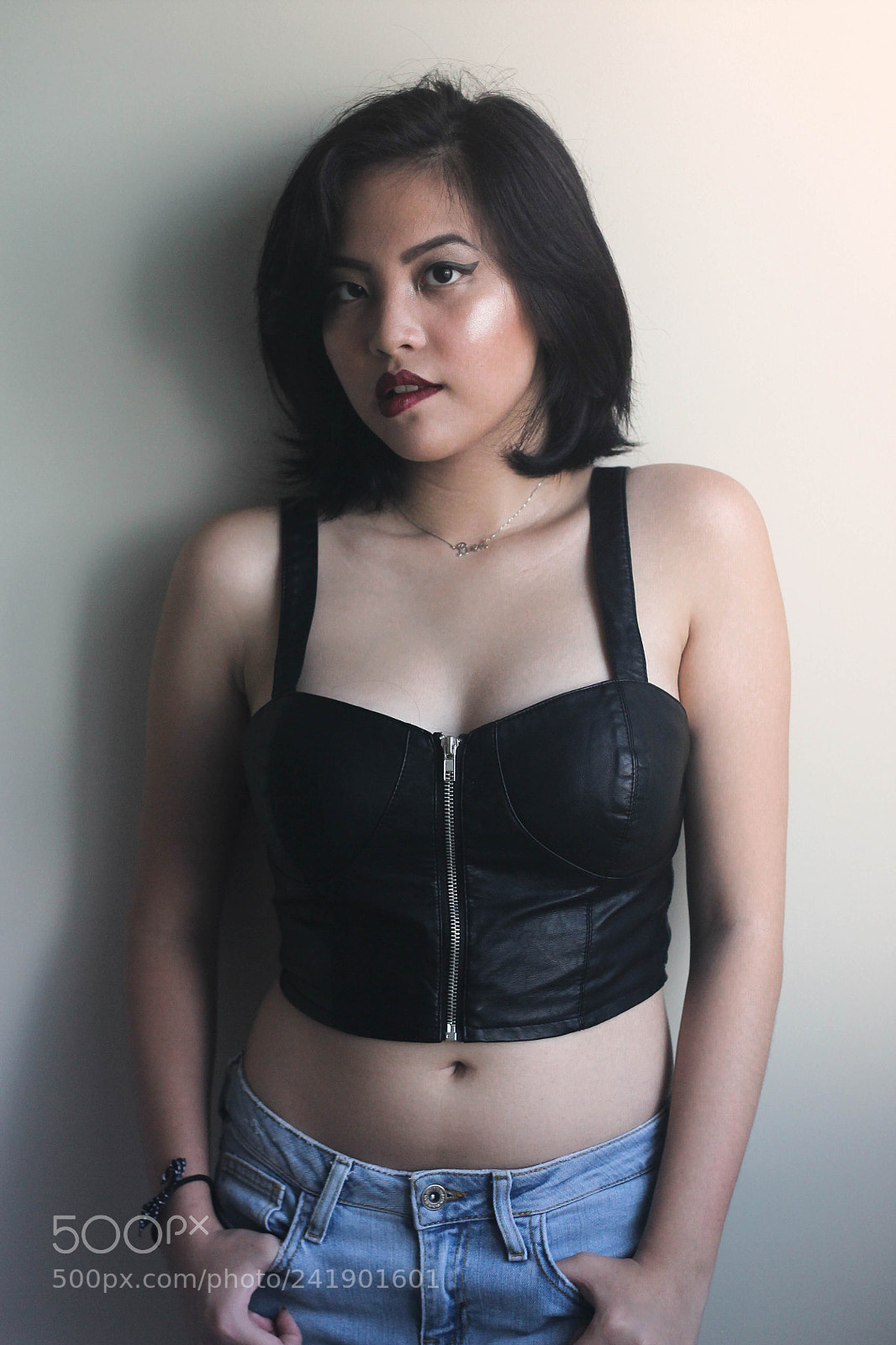 Canon EOS 1100D (EOS Rebel T3 / EOS Kiss X50) sample photo. Faux leather iv photography