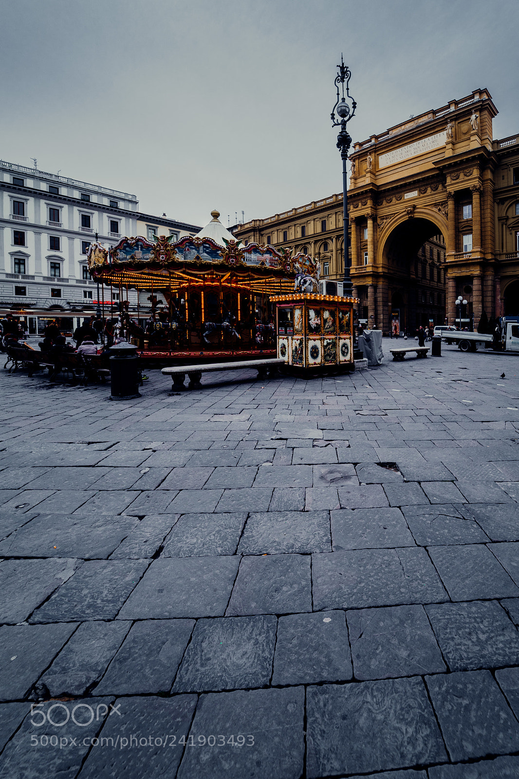Sony a7 II sample photo. Piazza della repubblica, firenze photography