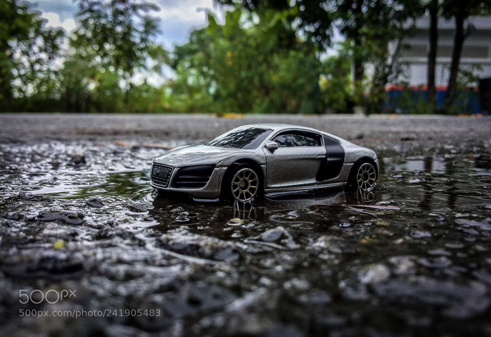 Apple iPad mini 4 sample photo. Audi r8 scale model photography