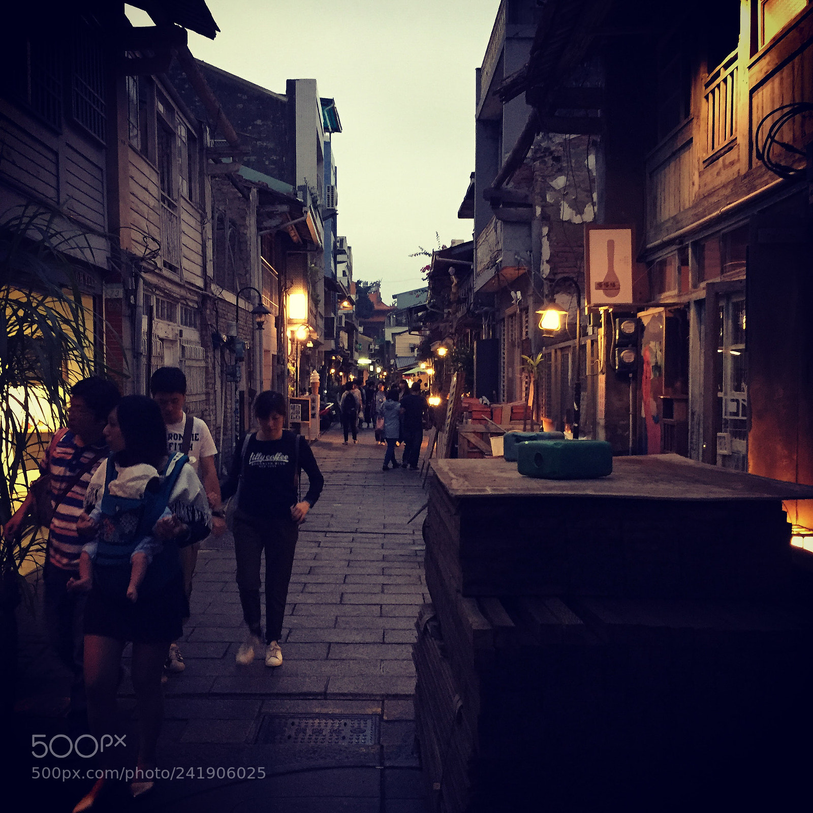 Apple iPhone 6 sample photo. Shennong street, tainan photography