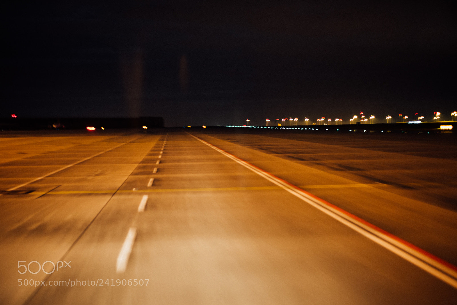 Nikon D600 sample photo. Taxiway photography