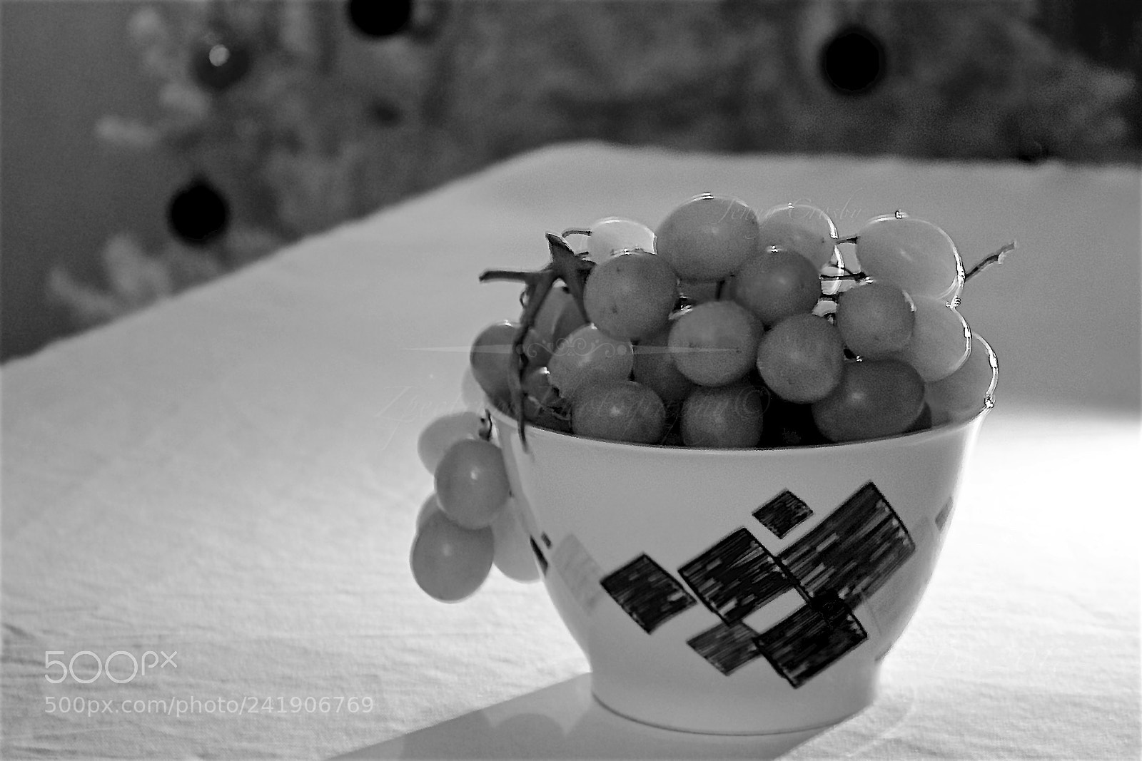 Nikon D3100 sample photo. Grapes of light photography