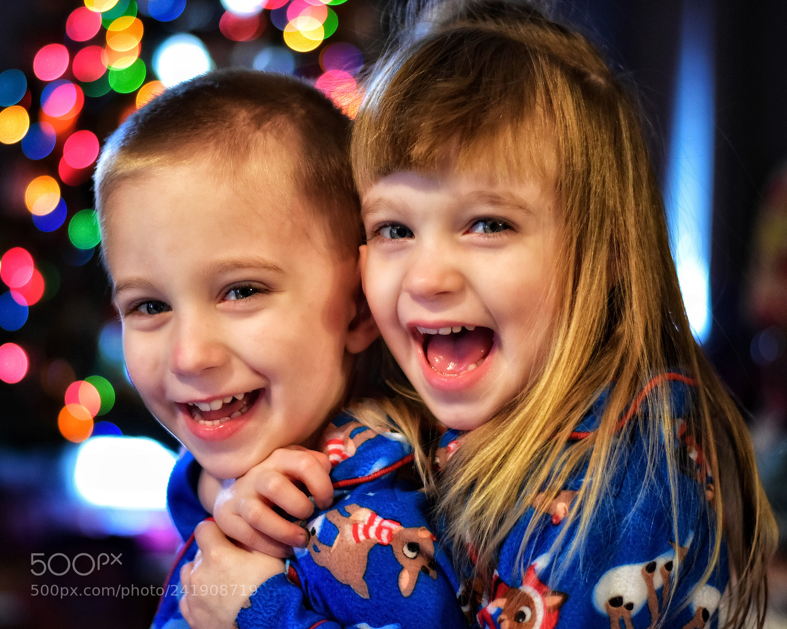 Nikon D5600 sample photo. My happy kids over photography