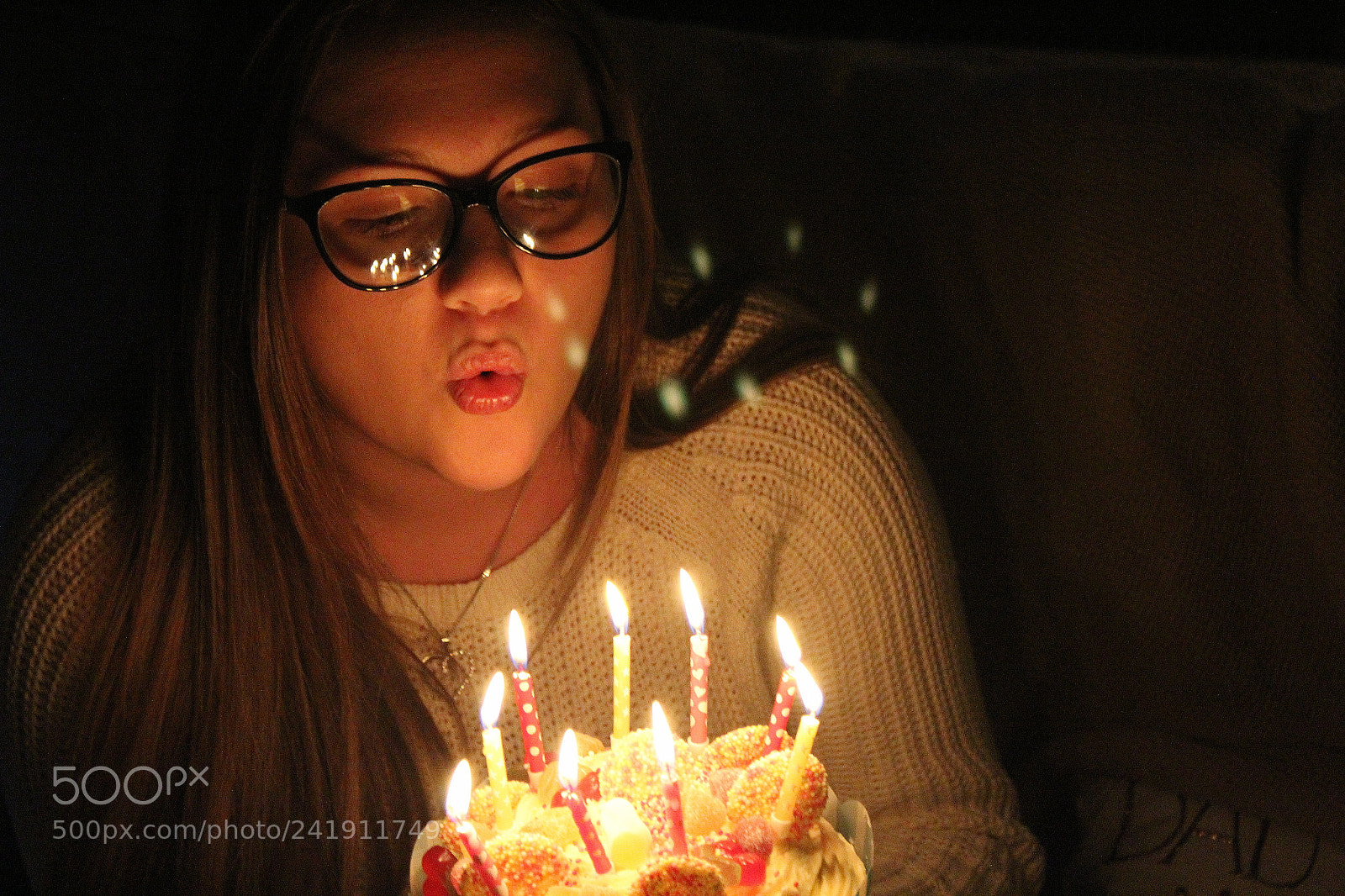 Canon EOS 1300D (EOS Rebel T6 / EOS Kiss X80) sample photo. Blowing out the candles. photography