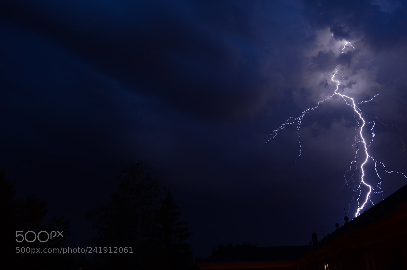 Nikon D3200 sample photo. Lightning photography