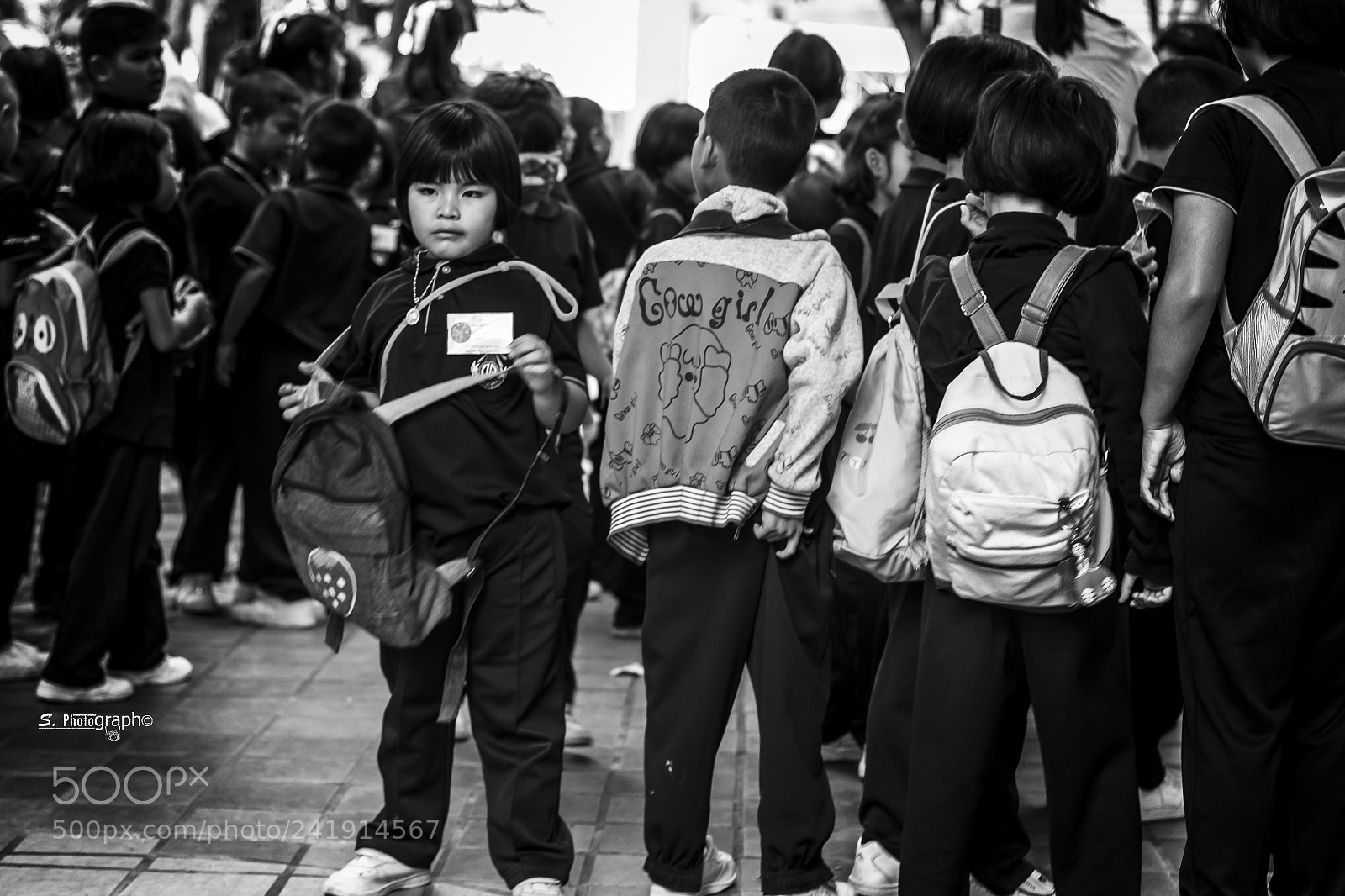 Canon EOS 60D sample photo. Look back photography