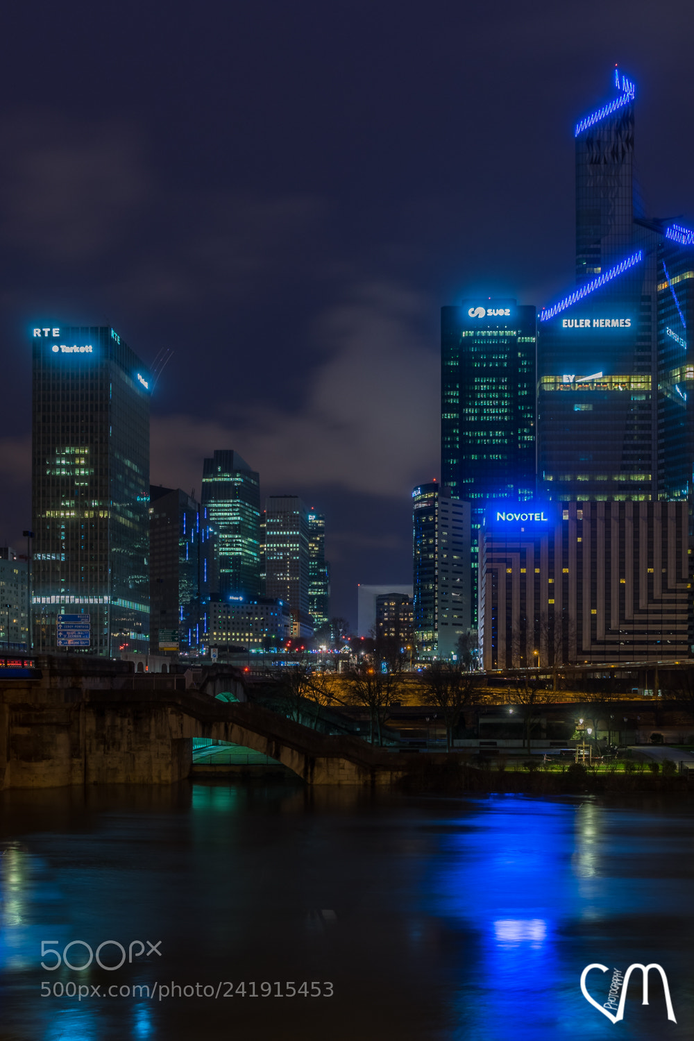 Sony a7 II sample photo. La défense photography