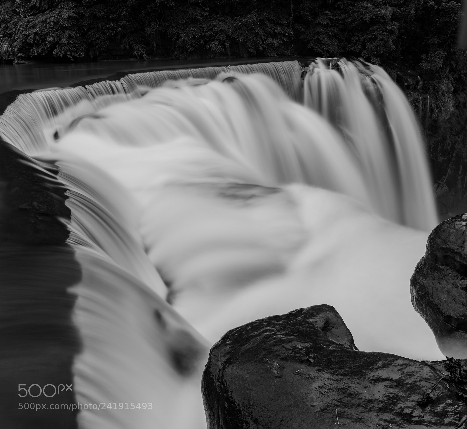 Fujifilm X100F sample photo. Shifen waterfall photography