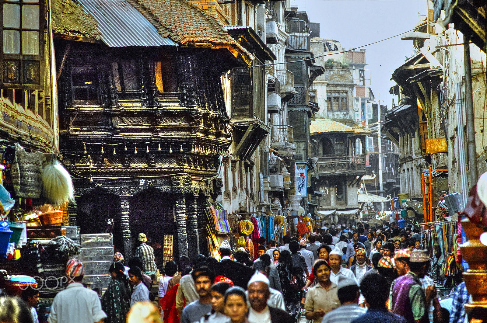 Leaf Credo 40 sample photo. Kathmandu street photography