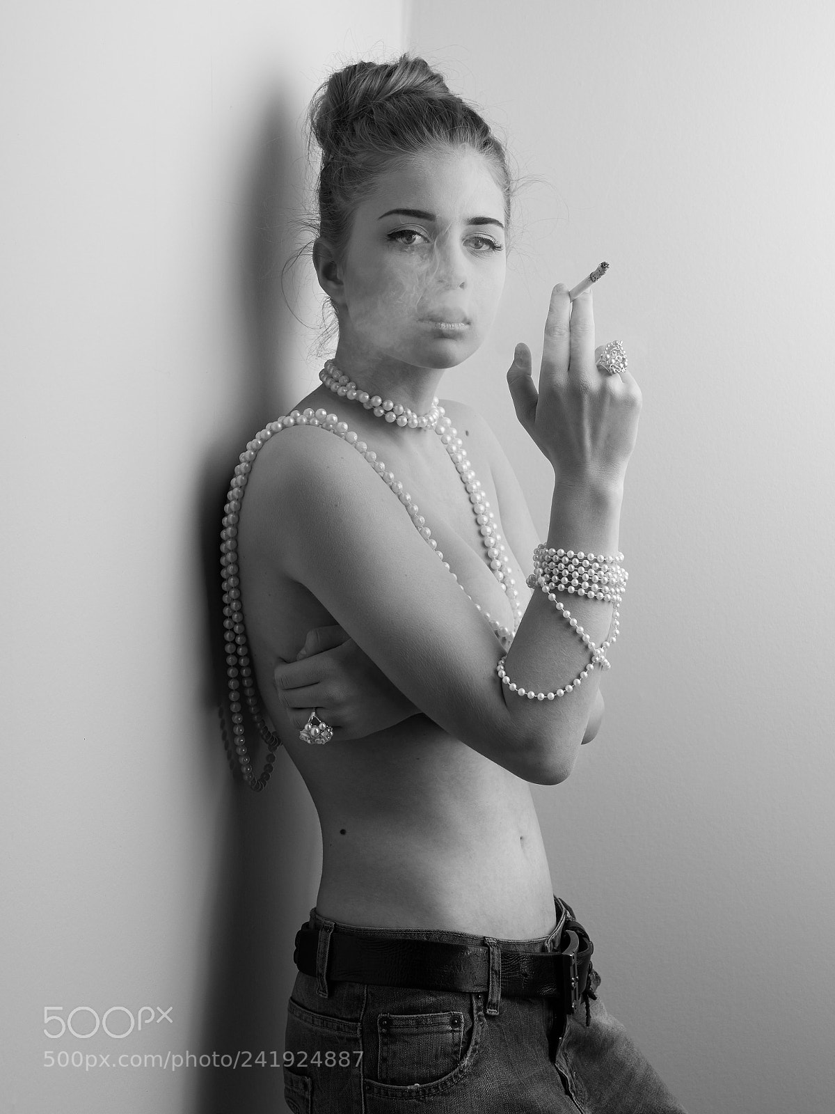 Panasonic Lumix DMC-GX8 sample photo. Smoke 2 photography