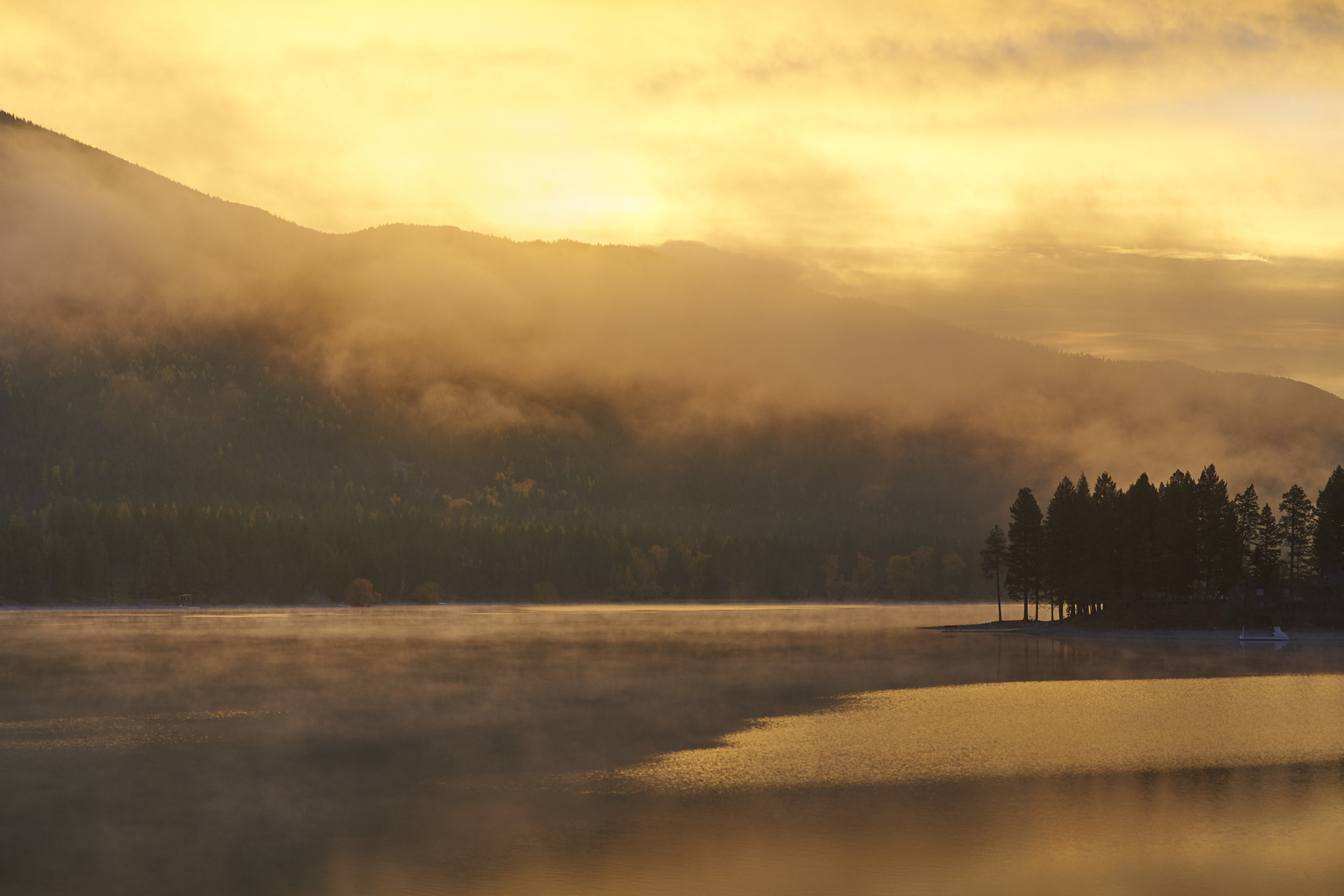 Nikon D3 sample photo. Mountain lake sunrise photography