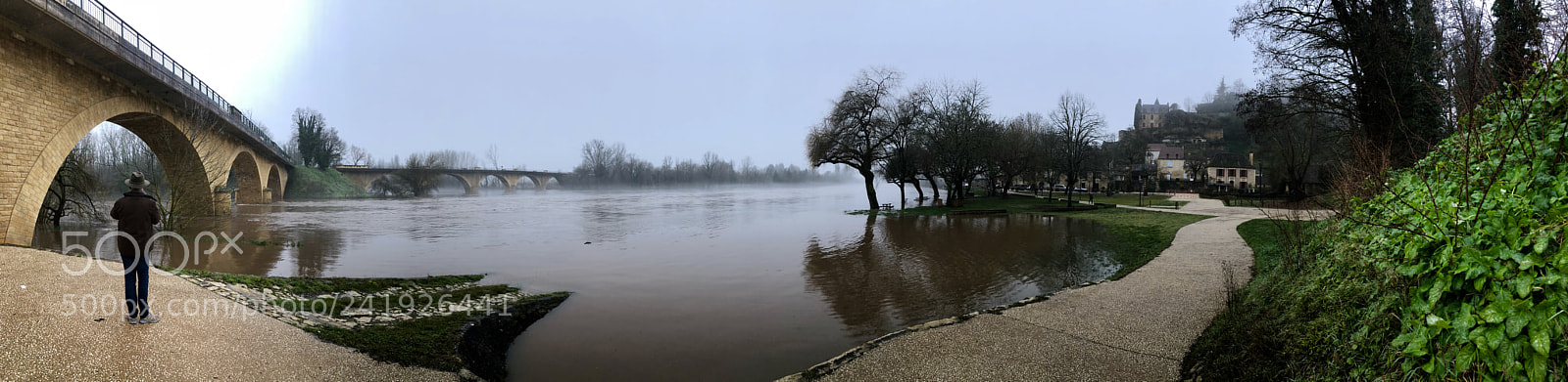 Apple iPhone 8 Plus sample photo. Crue de la dordogne photography