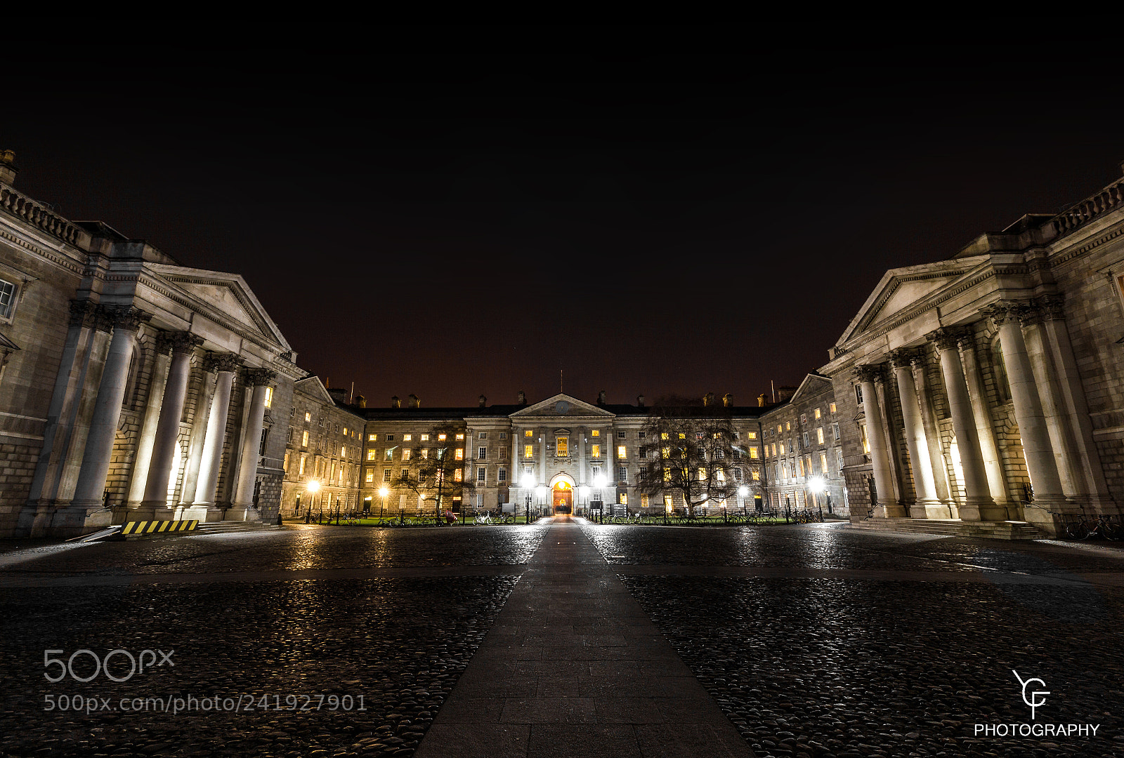 Canon EOS 550D (EOS Rebel T2i / EOS Kiss X4) sample photo. Trinity college photography