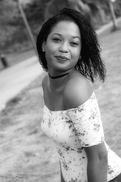 Fujifilm X-T10 sample photo. Belle photography
