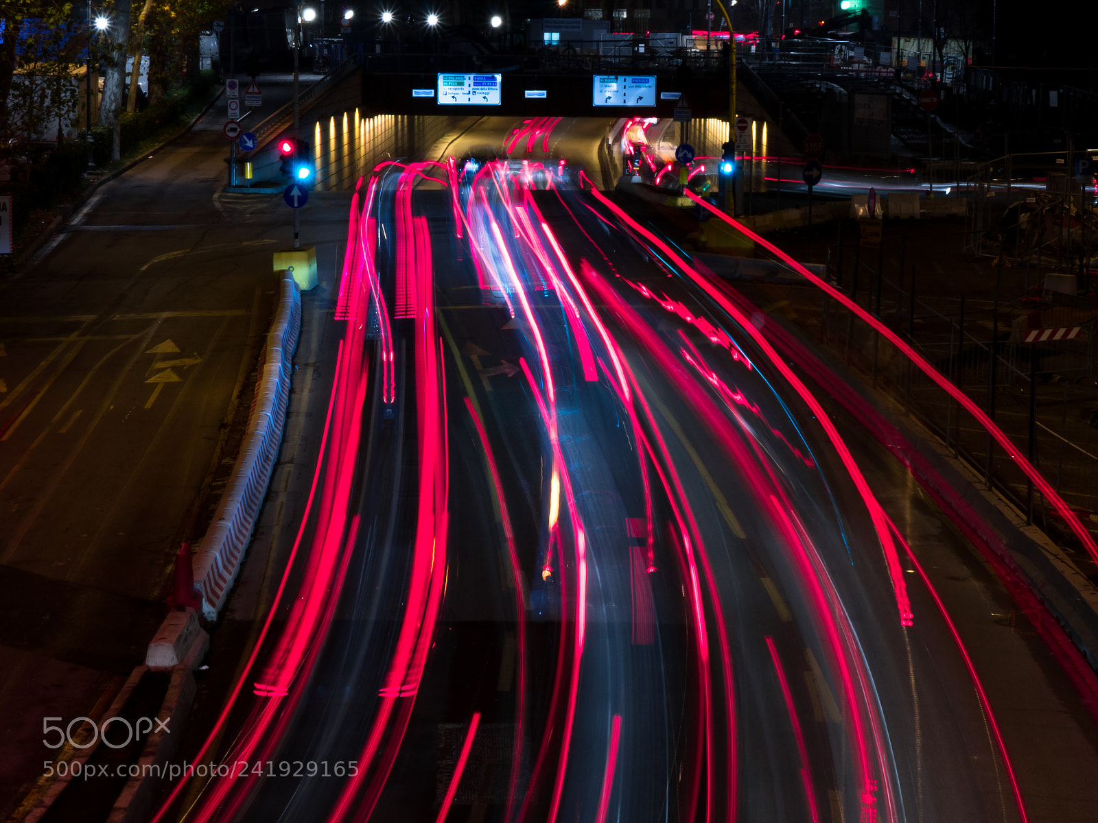 Sony SLT-A65 (SLT-A65V) sample photo. Cars in the night photography