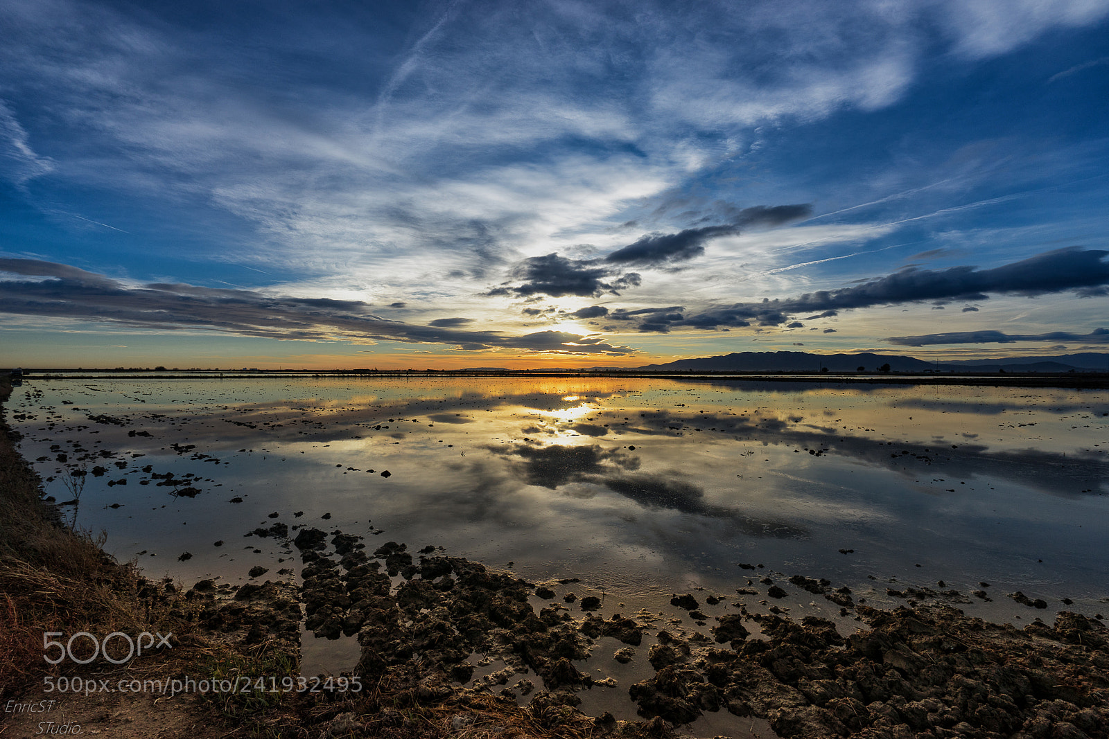 Sony a7 II sample photo. Between sky and earth photography
