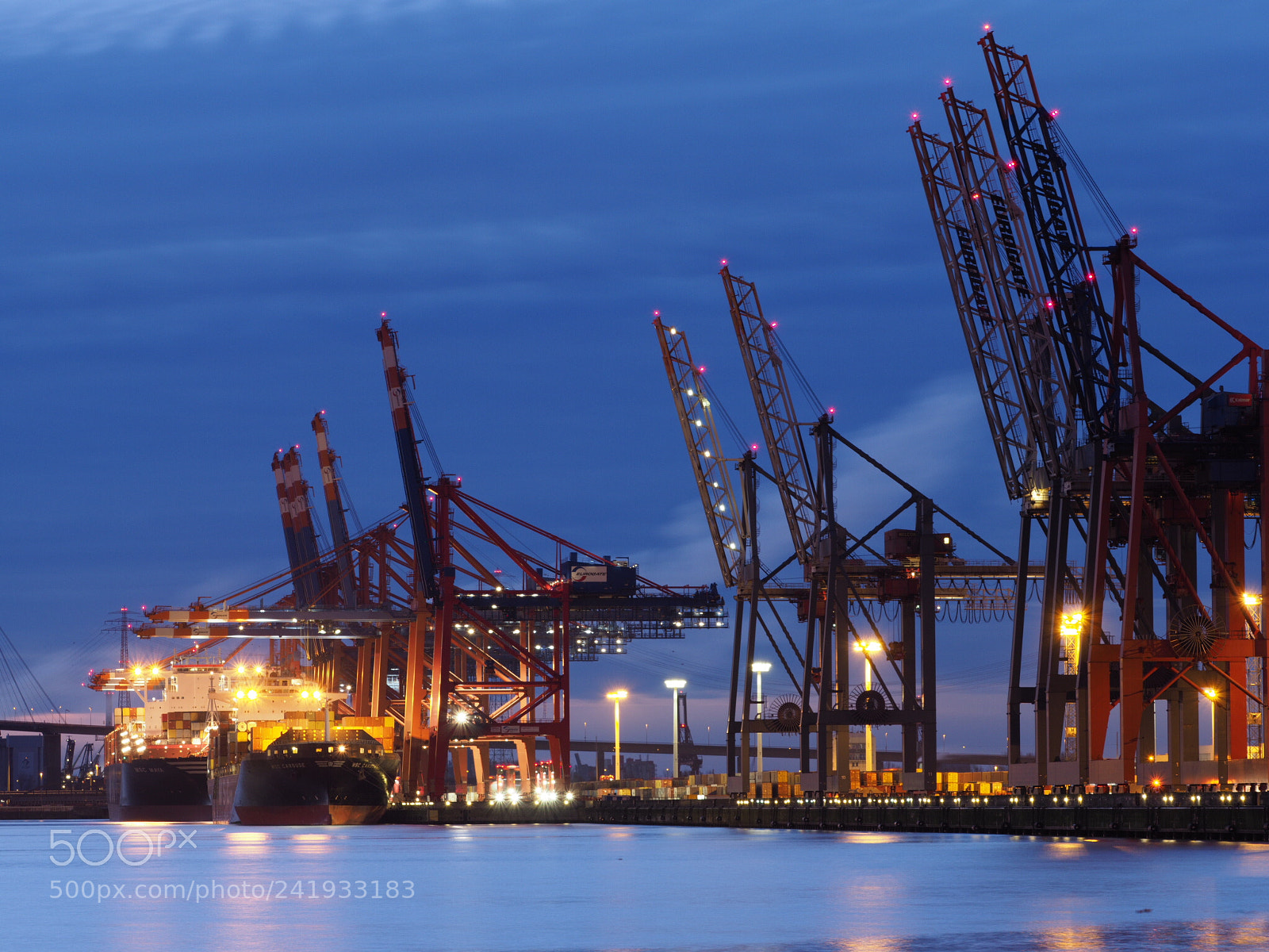 Olympus OM-D E-M1 Mark II sample photo. Hamburg hafen. photography