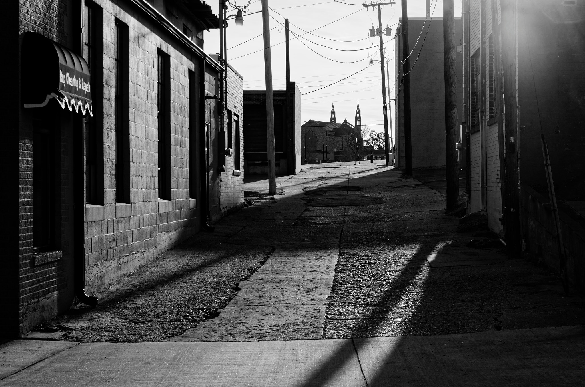Sigma 17-50mm F2.8 EX DC OS HSM sample photo. Salvation alley photography