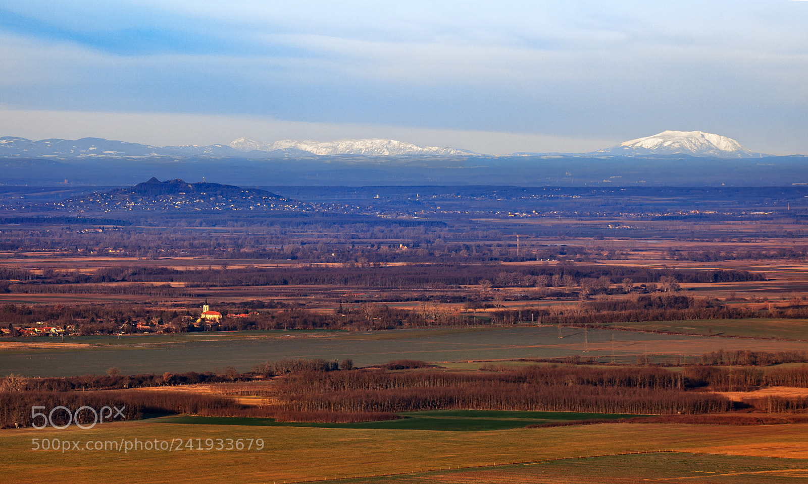 Canon EOS 750D (EOS Rebel T6i / EOS Kiss X8i) sample photo. Distant peaks photography